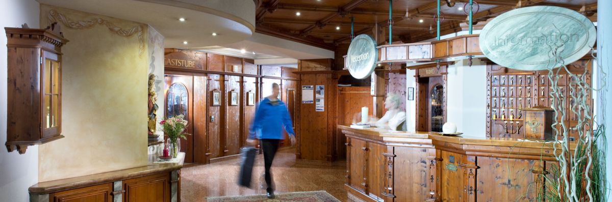 Wir, die Familie Kößner vom Hotel Seeblick, stehen immer für Sie zur Verfügung