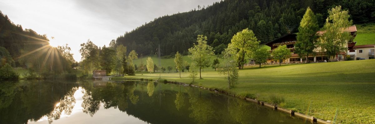 Sommerurlaub in Österreich am Böndlsee auf der Sonnenterrasse in Goldegg